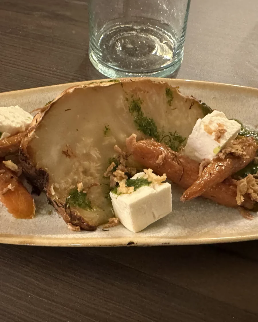 Céleri rôti, fromage frais et noix, création de Pierre Buvat, chef à domicile à Dieppe