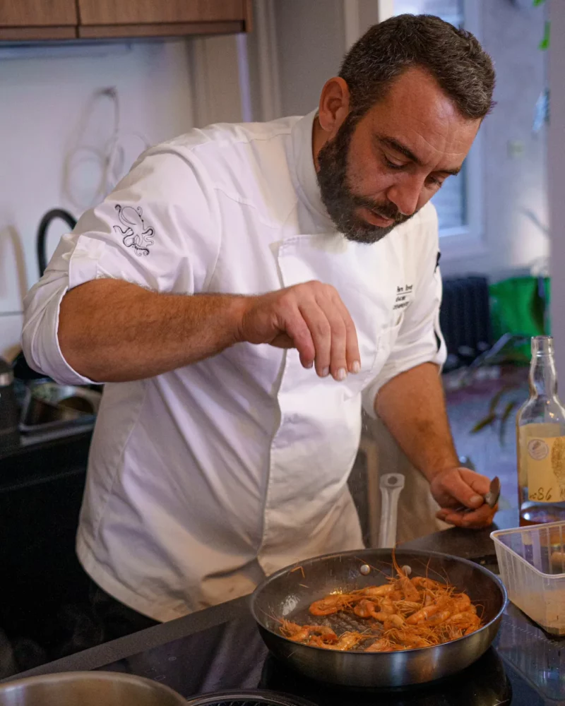 Chef à domicile à Dieppe cuisinant un repas gastronomique chez des particuliers